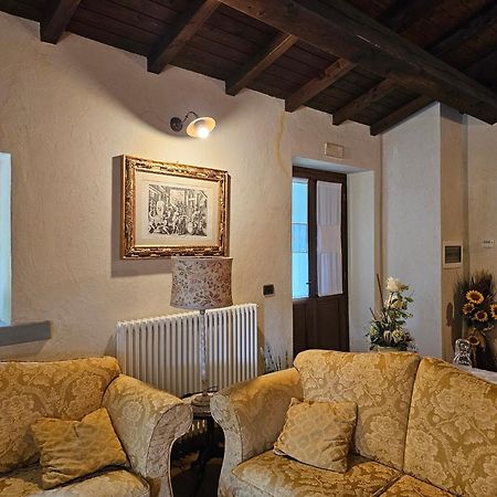 Spino Fiorito Stay Casola in Lunigiana ภายนอก รูปภาพ